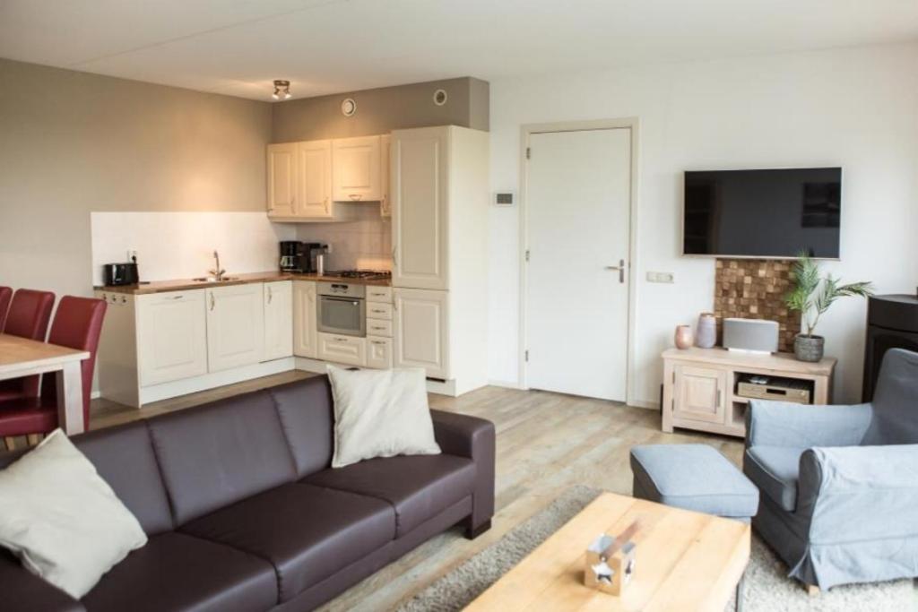 Weidevilla Xxl Холлум Экстерьер фото
