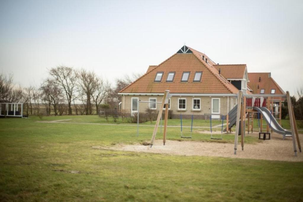Weidevilla Xxl Холлум Экстерьер фото